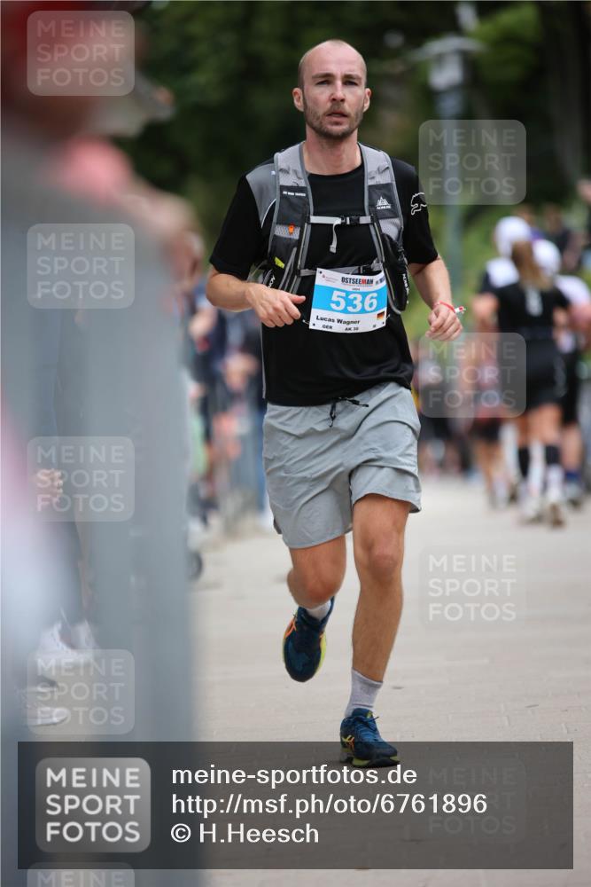 04.08.2024 - OstseeMan H.Heesch http://msf.ph/oto/6761896 04.08.2024 13:54:21 Laufen 90, 392, 413, 495, 534, 536, 563, 605, 682, 1185 meine-sportfotos.de