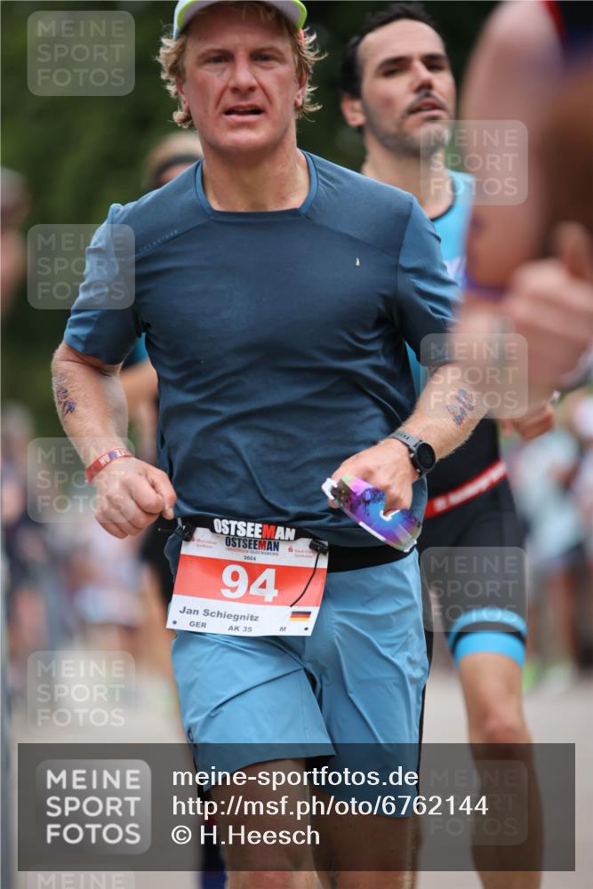 04.08.2024 - OstseeMan H.Heesch http://msf.ph/oto/6762144 04.08.2024 13:54:41 Laufen 69, 89, 94, 233, 274, 286, 331, 428, 493, 504, 563, 651, 707, 747, 777, 811, 874, 1124, 1142, 1147, 1192, 1274 meine-sportfotos.de