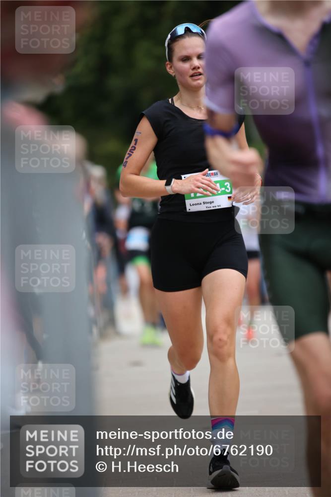 04.08.2024 - OstseeMan H.Heesch http://msf.ph/oto/6762190 04.08.2024 13:54:45 Laufen 69, 89, 94, 233, 274, 331, 428, 444, 478, 493, 651, 707, 747, 777, 811, 832, 874, 1124, 1129, 1142, 1147, 1192, 1271, 1274 meine-sportfotos.de