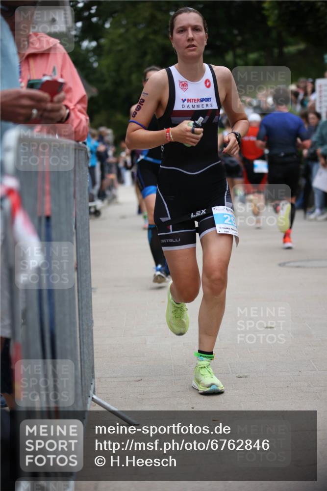 04.08.2024 - OstseeMan H.Heesch http://msf.ph/oto/6762846 04.08.2024 13:56:03 Laufen 24, 152, 173, 298, 386, 415, 432, 499, 514, 632, 781, 1222, 1269, 1280 meine-sportfotos.de
