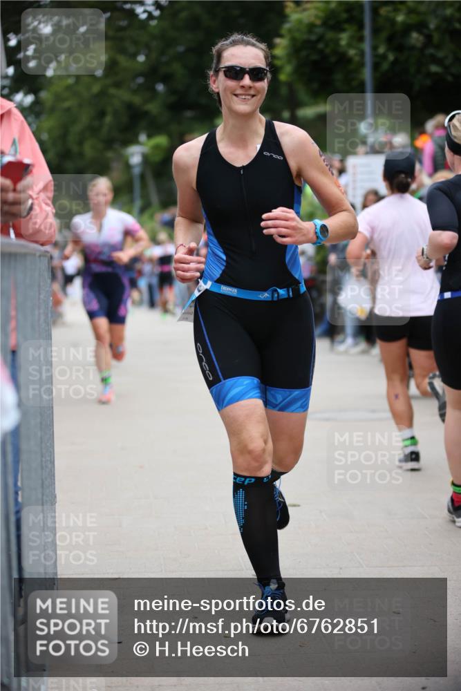 04.08.2024 - OstseeMan H.Heesch http://msf.ph/oto/6762851 04.08.2024 13:56:04 Laufen 24, 152, 173, 298, 415, 432, 499, 632, 780, 781, 1222, 1269, 1280 meine-sportfotos.de
