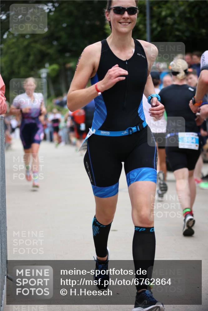 04.08.2024 - OstseeMan H.Heesch http://msf.ph/oto/6762864 04.08.2024 13:56:04 Laufen 24, 152, 173, 298, 415, 432, 499, 632, 780, 781, 1222, 1269, 1280 meine-sportfotos.de