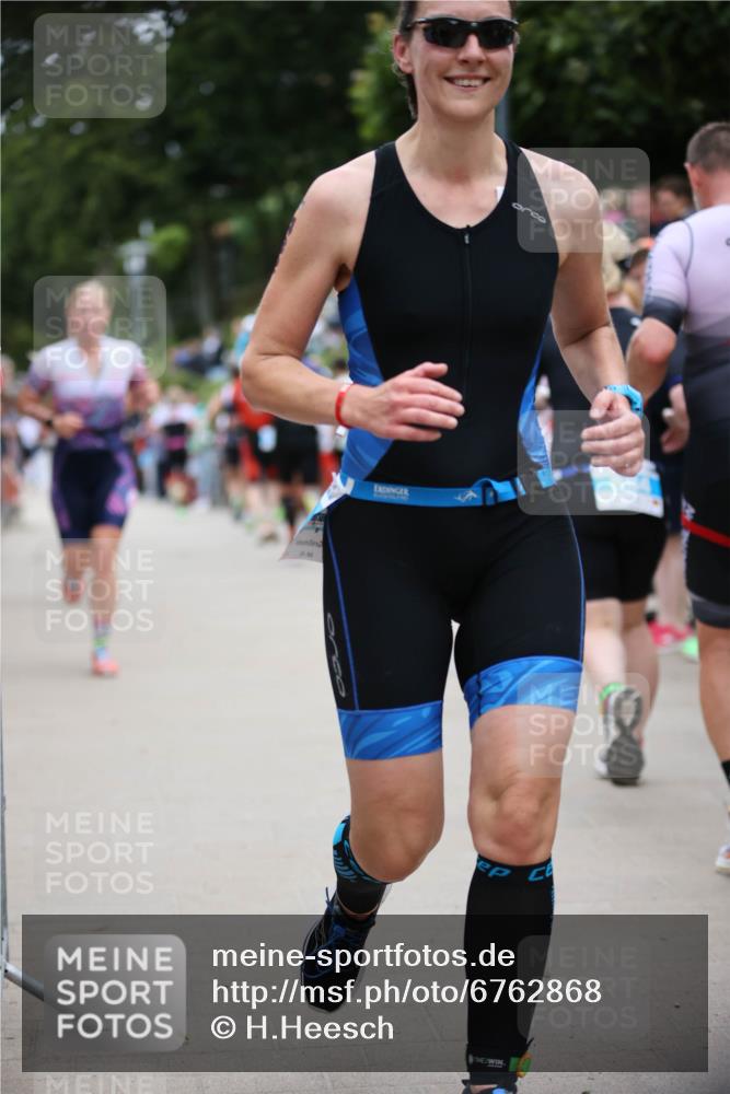 04.08.2024 - OstseeMan H.Heesch http://msf.ph/oto/6762868 04.08.2024 13:56:05 Laufen 24, 152, 173, 298, 415, 432, 470, 499, 632, 780, 781, 1222, 1269, 1280 meine-sportfotos.de