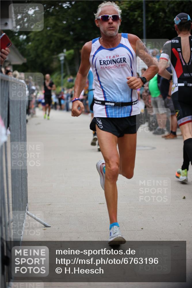 04.08.2024 - OstseeMan H.Heesch http://msf.ph/oto/6763196 04.08.2024 13:57:05 Laufen 135, 161, 419, 425, 633, 785, 840, 1296 meine-sportfotos.de