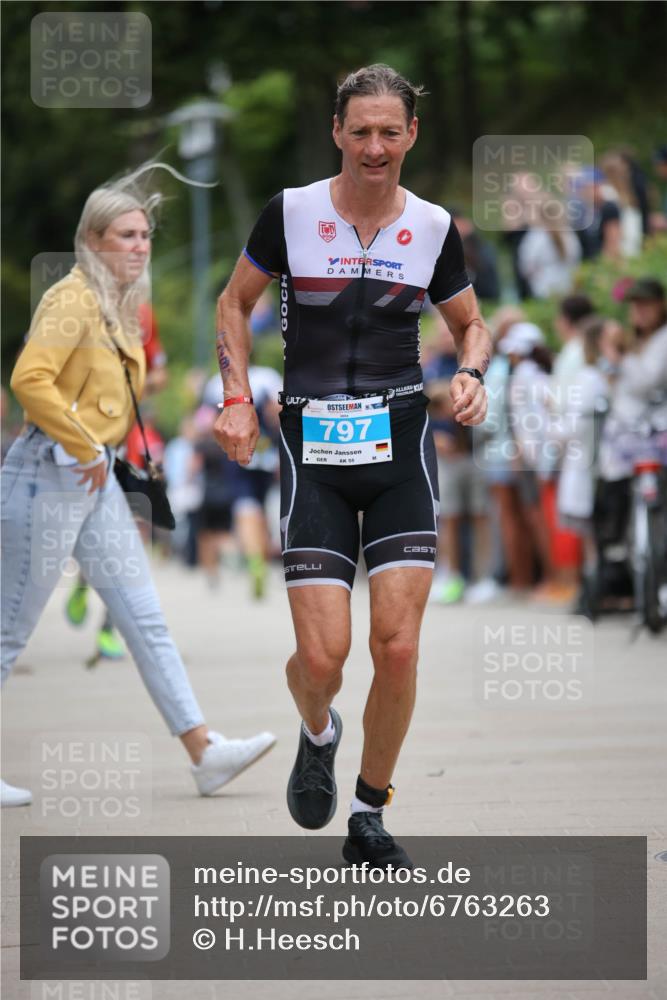 04.08.2024 - OstseeMan H.Heesch http://msf.ph/oto/6763263 04.08.2024 13:57:25 Laufen 120, 131, 172, 264, 288, 426, 608, 643, 797, 1211 meine-sportfotos.de