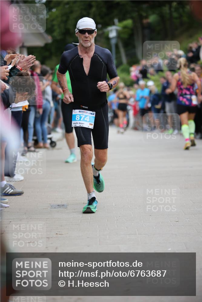 04.08.2024 - OstseeMan H.Heesch http://msf.ph/oto/6763687 04.08.2024 14:24:21 Laufen 41, 302, 381, 428, 500, 515, 532, 808, 838, 863, 874, 901, 922, 928, 1170, 1251 meine-sportfotos.de