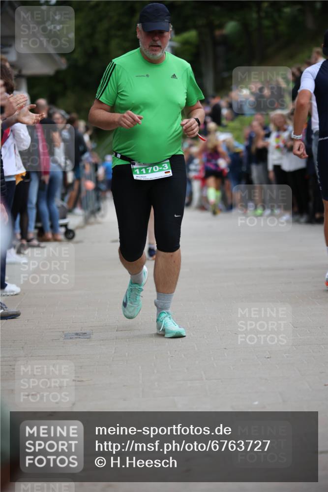 04.08.2024 - OstseeMan H.Heesch http://msf.ph/oto/6763727 04.08.2024 14:24:24 Laufen 172, 302, 381, 428, 500, 515, 524, 532, 547, 808, 821, 838, 874, 901, 922, 928, 1170 meine-sportfotos.de