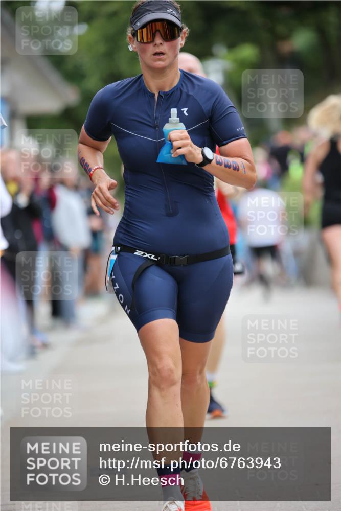 04.08.2024 - OstseeMan H.Heesch http://msf.ph/oto/6763943 04.08.2024 14:25:38 Laufen 425, 433, 460, 534, 614, 683, 711, 746, 930, 1112, 1185, 1213, 1267, 1270 meine-sportfotos.de