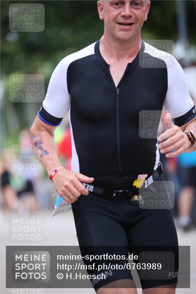 04.08.2024 - OstseeMan H.Heesch http://msf.ph/oto/6763989 04.08.2024 14:25:43 Laufen 425, 433, 534, 614, 617, 683, 746, 930, 1112, 1185, 1213, 1267, 1270 meine-sportfotos.de
