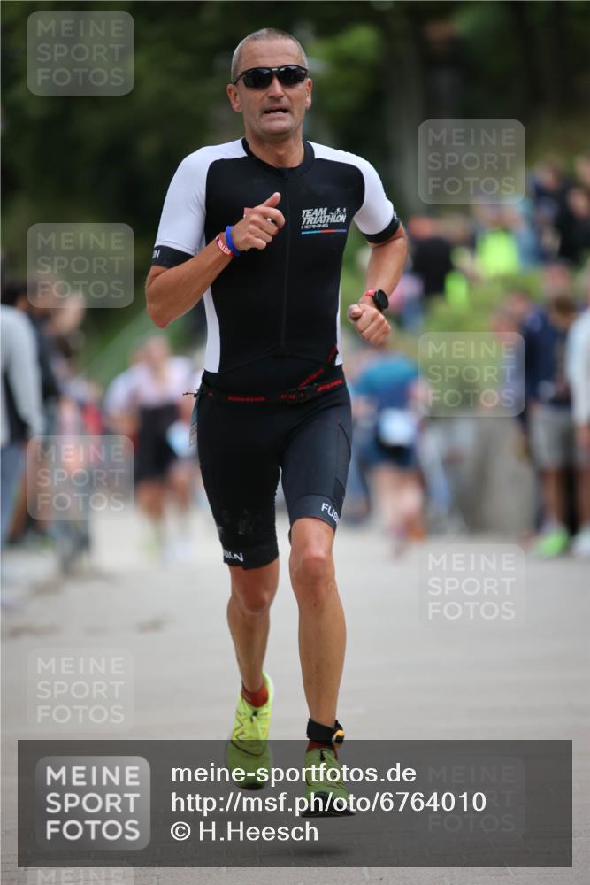04.08.2024 - OstseeMan H.Heesch http://msf.ph/oto/6764010 04.08.2024 14:25:54 Laufen 65, 483, 617, 741, 746, 930, 1147, 1194, 1288 meine-sportfotos.de