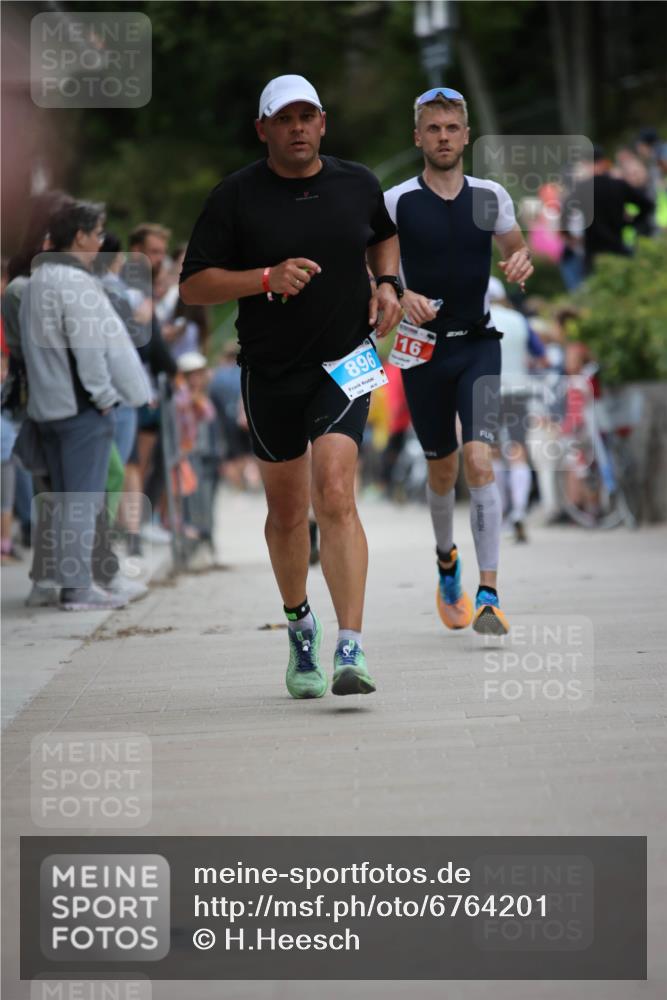 04.08.2024 - OstseeMan H.Heesch http://msf.ph/oto/6764201 04.08.2024 14:26:25 Laufen 108, 109, 116, 195, 200, 506, 596, 681, 771, 896, 971, 1162, 1210 meine-sportfotos.de