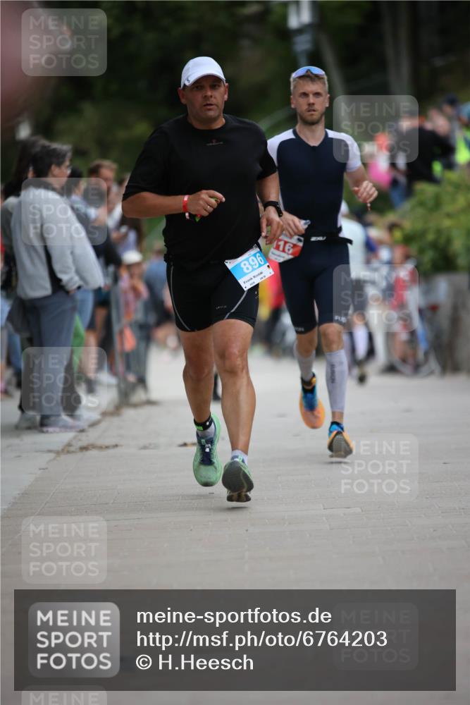 04.08.2024 - OstseeMan H.Heesch http://msf.ph/oto/6764203 04.08.2024 14:26:26 Laufen 108, 109, 116, 195, 200, 506, 596, 681, 771, 896, 971, 1162, 1210 meine-sportfotos.de