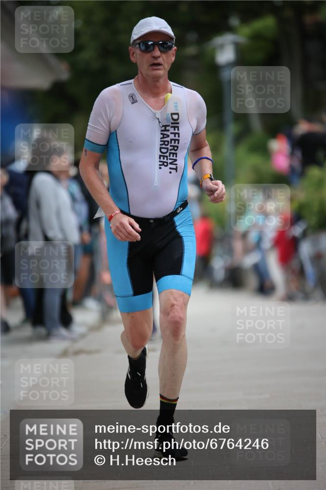 04.08.2024 - OstseeMan H.Heesch http://msf.ph/oto/6764246 04.08.2024 14:26:32 Laufen 108, 116, 147, 195, 200, 681, 771, 896, 971, 1257 meine-sportfotos.de