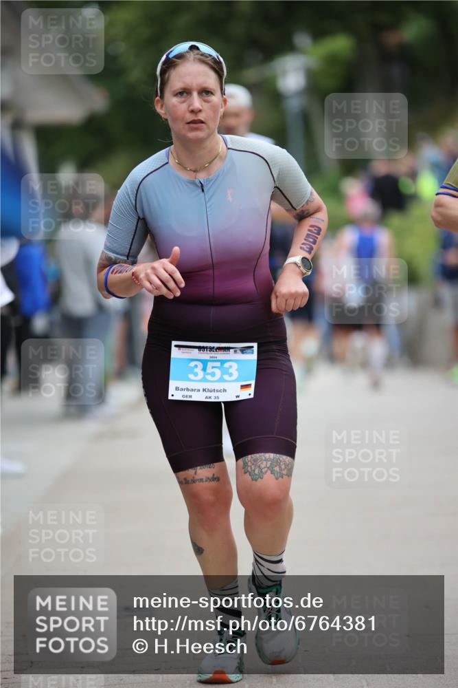04.08.2024 - OstseeMan H.Heesch http://msf.ph/oto/6764381 04.08.2024 14:26:49 Laufen 147, 353, 400, 587, 627, 837, 1184, 1215, 1296 meine-sportfotos.de