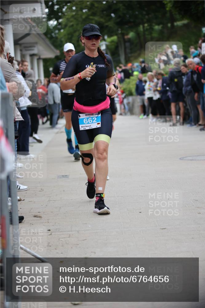 04.08.2024 - OstseeMan H.Heesch http://msf.ph/oto/6764656 04.08.2024 14:27:43 Laufen 30, 145, 169, 346, 481, 485, 518, 520, 600, 636, 662, 671, 698, 728, 735, 800, 903, 910, 978, 1107, 1282 meine-sportfotos.de