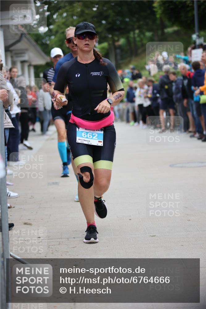04.08.2024 - OstseeMan H.Heesch http://msf.ph/oto/6764666 04.08.2024 14:27:44 Laufen 30, 145, 169, 346, 481, 485, 518, 520, 600, 636, 662, 671, 728, 735, 800, 903, 910, 978, 1107, 1204, 1282 meine-sportfotos.de