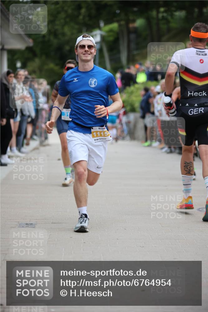 04.08.2024 - OstseeMan H.Heesch http://msf.ph/oto/6764954 04.08.2024 14:28:39 Laufen 316, 352, 465, 633, 804, 1115, 1133 meine-sportfotos.de