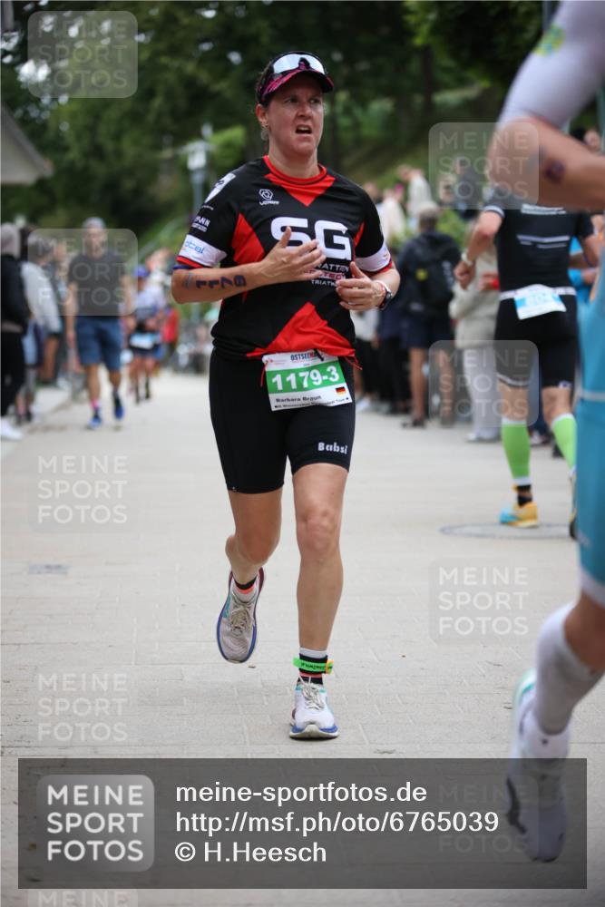 04.08.2024 - OstseeMan H.Heesch http://msf.ph/oto/6765039 04.08.2024 14:29:02 Laufen 5, 79, 133, 273, 393, 464, 566, 682, 732, 734, 770, 781, 850, 868, 875, 917, 983, 1116, 1165, 1179, 1277 meine-sportfotos.de