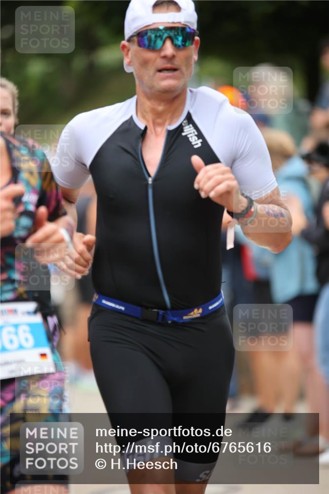 04.08.2024 - OstseeMan H.Heesch http://msf.ph/oto/6765616 04.08.2024 14:17:56 Laufen 145, 184, 451, 464, 477, 566, 854, 980, 987, 1147, 1176, 1222, 1257 meine-sportfotos.de