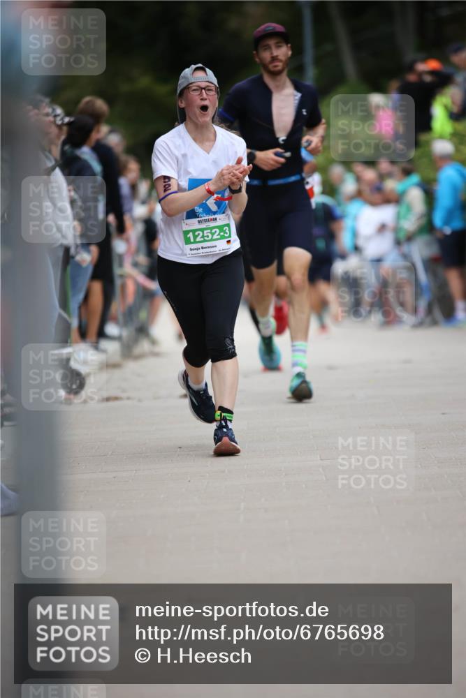 04.08.2024 - OstseeMan H.Heesch http://msf.ph/oto/6765698 04.08.2024 14:18:30 Laufen 90, 107, 108, 134, 141, 558, 732, 868, 958, 1197, 1252 meine-sportfotos.de