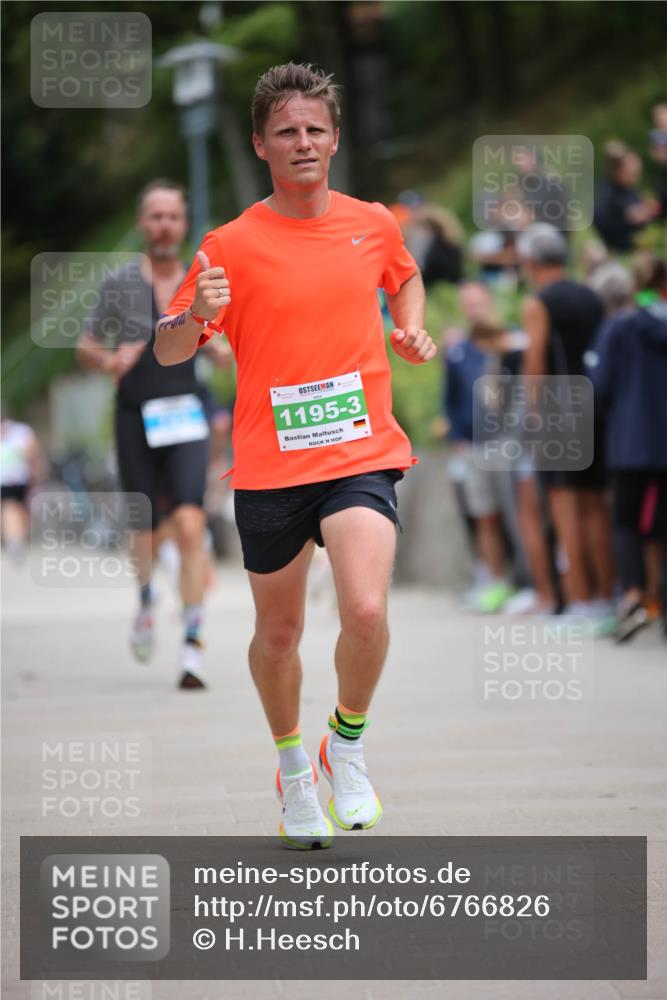04.08.2024 - OstseeMan H.Heesch http://msf.ph/oto/6766826 04.08.2024 14:42:04 Laufen 94, 165, 171, 371, 411, 548, 572, 723, 973, 1161, 1195 meine-sportfotos.de