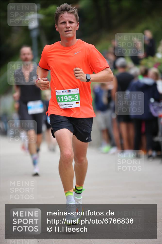 04.08.2024 - OstseeMan H.Heesch http://msf.ph/oto/6766836 04.08.2024 14:42:04 Laufen 94, 165, 171, 371, 411, 548, 572, 723, 973, 1161, 1195 meine-sportfotos.de