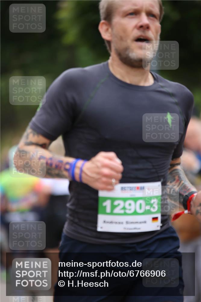 04.08.2024 - OstseeMan H.Heesch http://msf.ph/oto/6766906 04.08.2024 14:42:22 Laufen 548, 551, 556, 696, 724, 785, 1260, 1290 meine-sportfotos.de