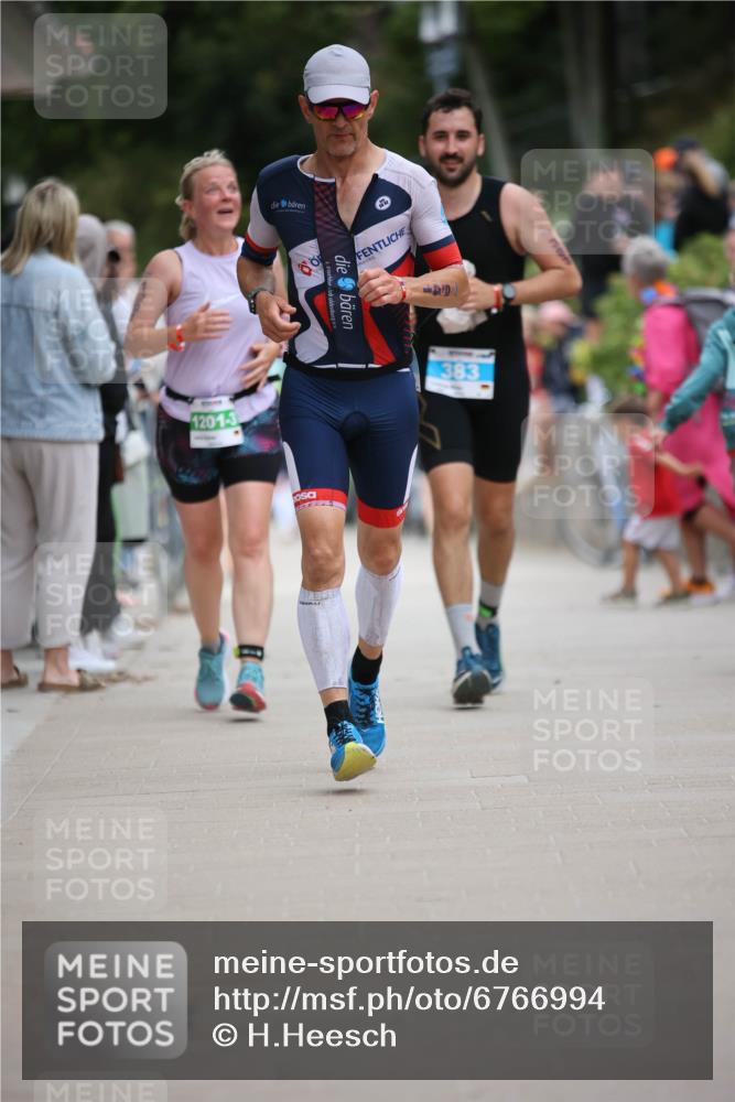 04.08.2024 - OstseeMan H.Heesch http://msf.ph/oto/6766994 04.08.2024 14:42:35 Laufen 198, 383, 551, 556, 696, 739, 755, 941, 1196, 1201, 1260, 1289, 1299 meine-sportfotos.de