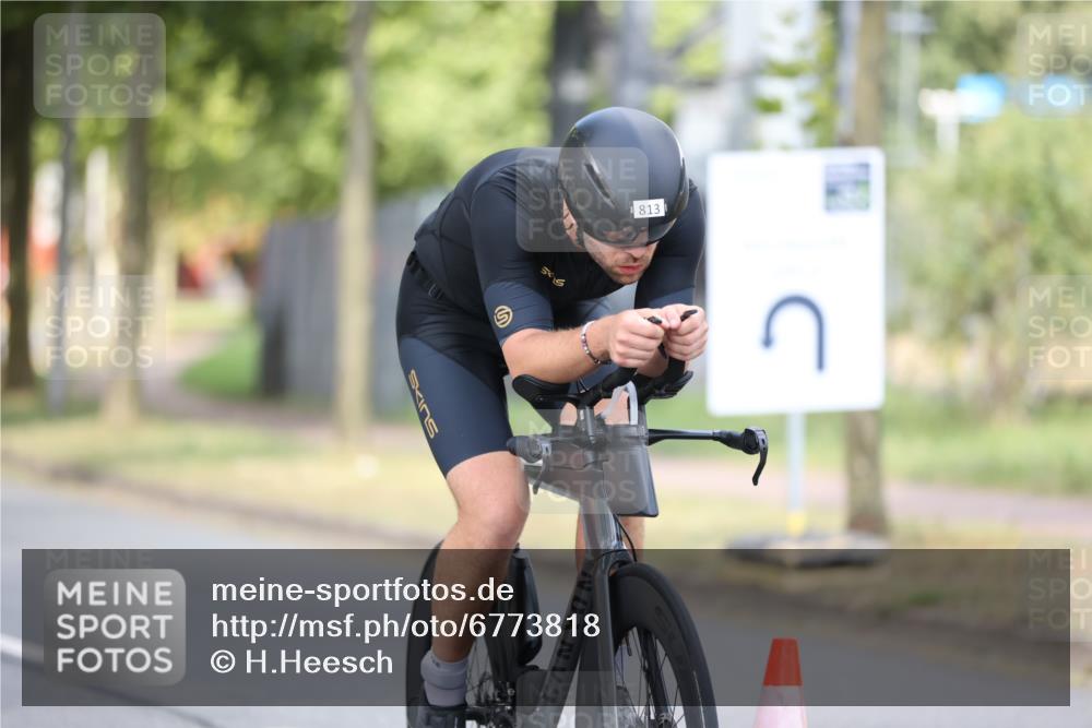 11.08.2024 - GEWOBA Citytriathlon Bremen H.Heesch http://msf.ph/oto/6773818 11.08.2024 11:40:52 Radfahren 771, 995 meine-sportfotos.de