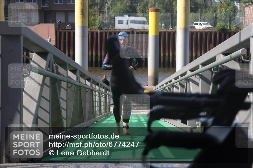 11.08.2024 - GEWOBA Citytriathlon Bremen Lena Gebhardt http://msf.ph/oto/6774247 11.08.2024 10:10:19 Schwimmen 22, 29, 50, 102, 116 meine-sportfotos.de