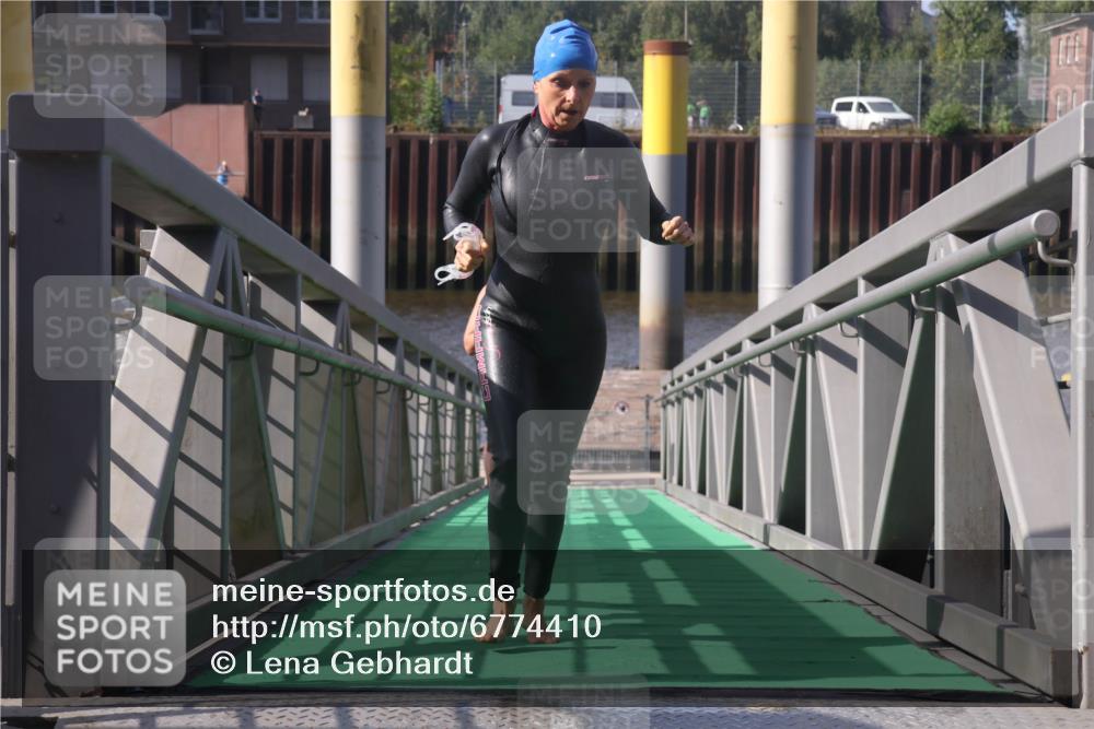 11.08.2024 - GEWOBA Citytriathlon Bremen Lena Gebhardt http://msf.ph/oto/6774410 11.08.2024 10:10:42 Schwimmen 6, 30, 47, 51, 116 meine-sportfotos.de