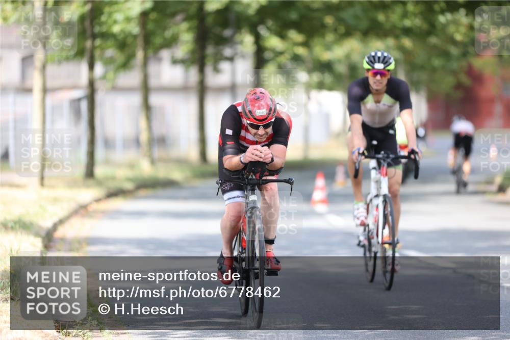 11.08.2024 - GEWOBA Citytriathlon Bremen H.Heesch http://msf.ph/oto/6778462 11.08.2024 11:46:42 Radfahren 703, 768, 798, 942, 1040 meine-sportfotos.de