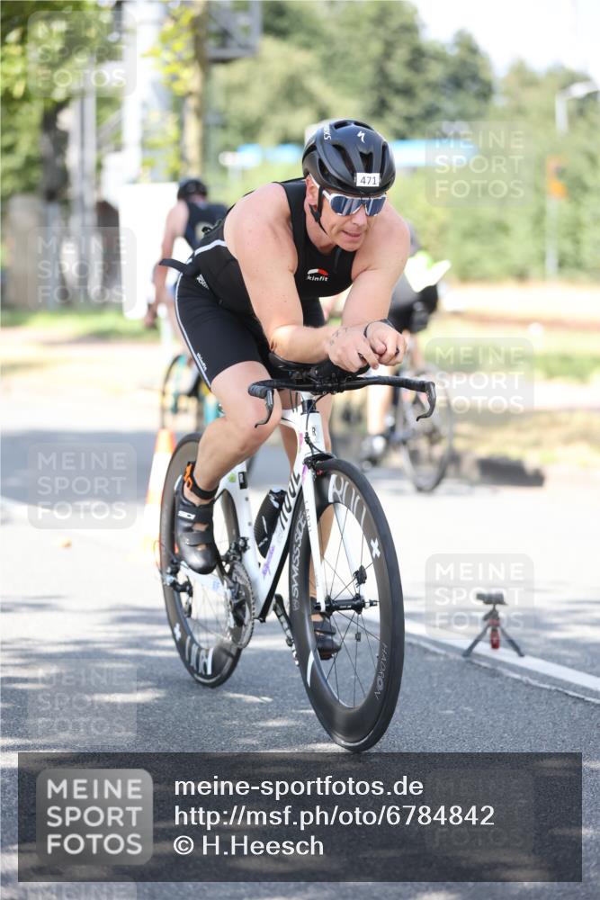 11.08.2024 - GEWOBA Citytriathlon Bremen H.Heesch http://msf.ph/oto/6784842 11.08.2024 13:09:46 Radfahren 264, 288, 468, 471, 537 meine-sportfotos.de