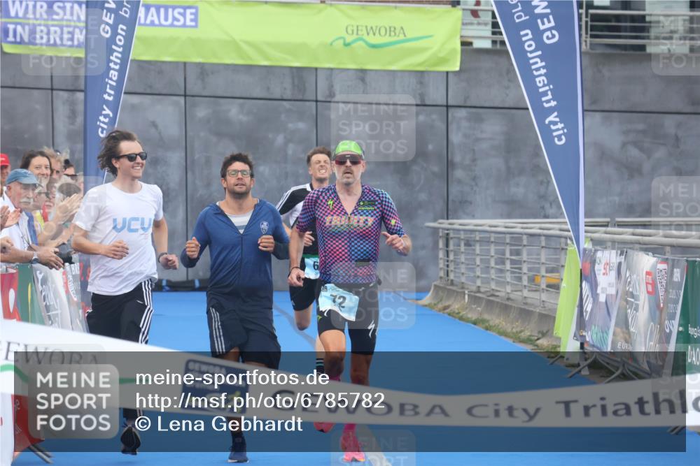 11.08.2024 - GEWOBA Citytriathlon Bremen Lena Gebhardt http://msf.ph/oto/6785782 11.08.2024 11:02:53 Ziel 63, 72 meine-sportfotos.de