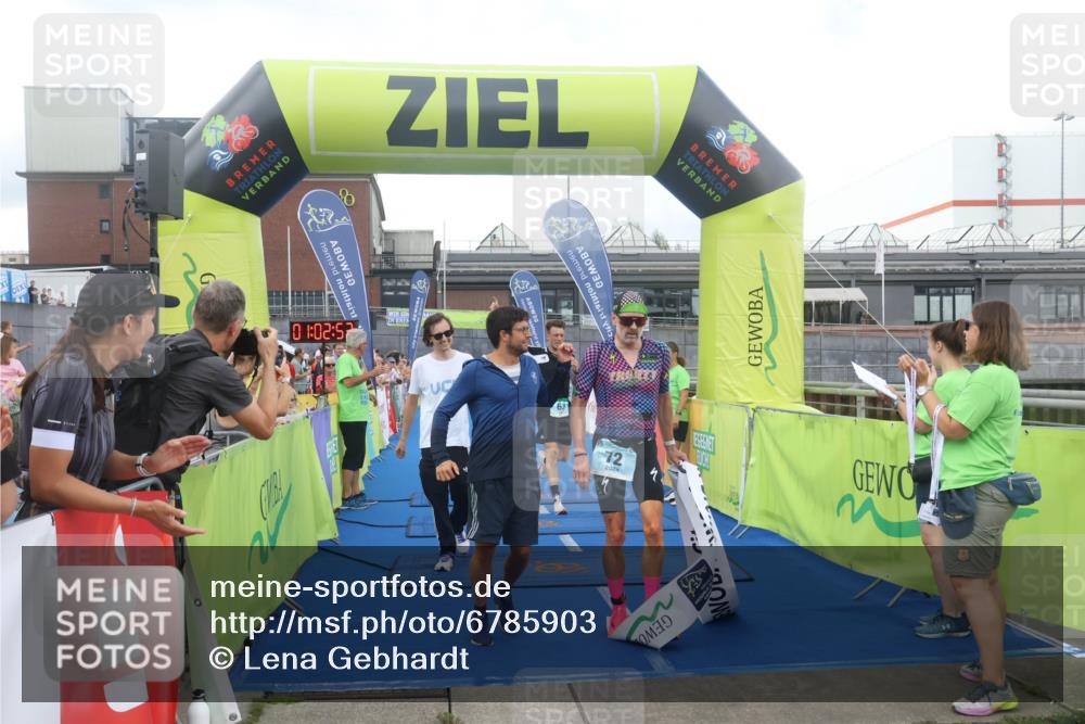 11.08.2024 - GEWOBA Citytriathlon Bremen Lena Gebhardt http://msf.ph/oto/6785903 11.08.2024 11:02:57 Ziel 63, 72 meine-sportfotos.de