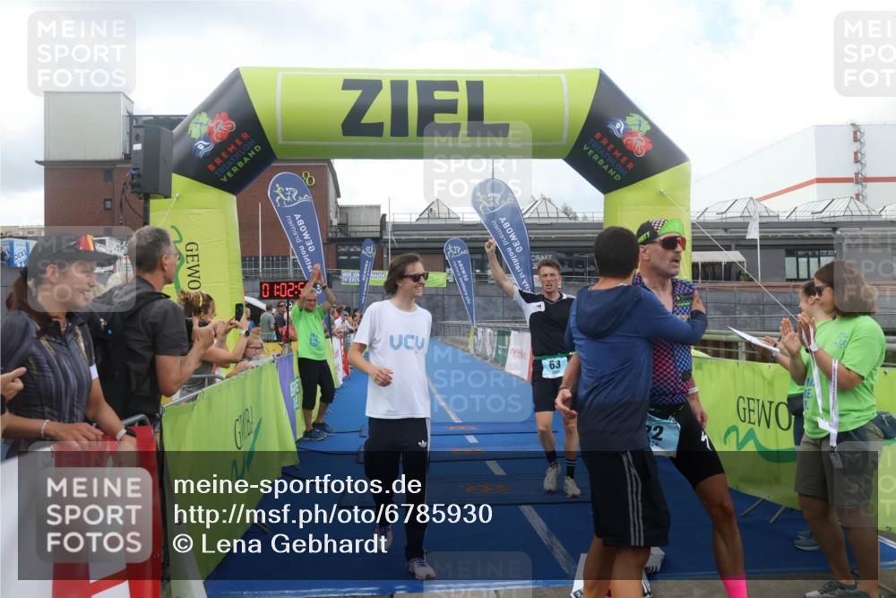 11.08.2024 - GEWOBA Citytriathlon Bremen Lena Gebhardt http://msf.ph/oto/6785930 11.08.2024 11:02:58 Ziel 63, 72 meine-sportfotos.de