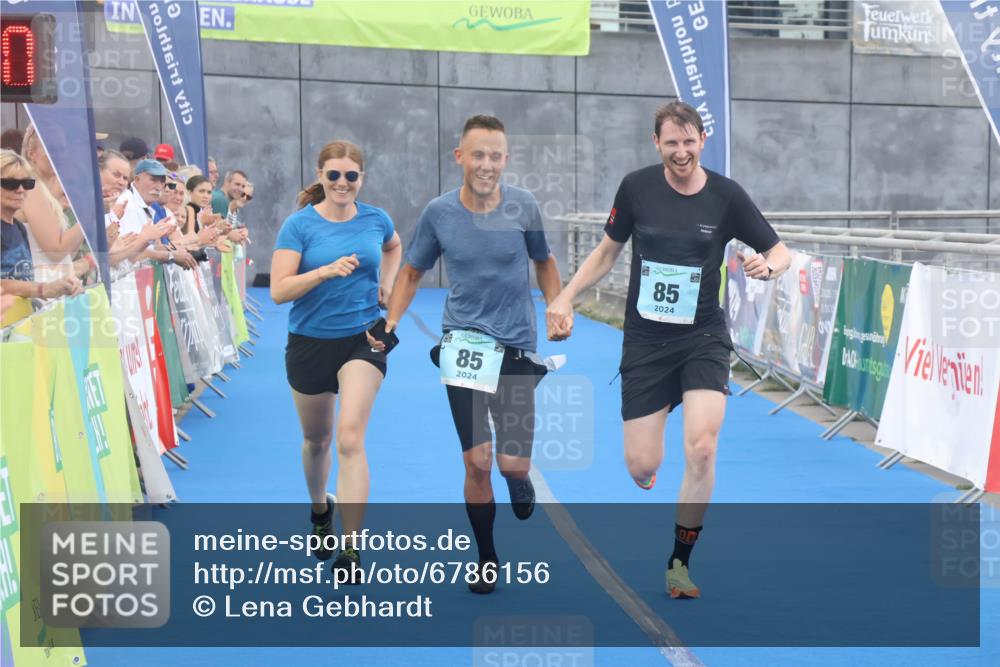 11.08.2024 - GEWOBA Citytriathlon Bremen Lena Gebhardt http://msf.ph/oto/6786156 11.08.2024 11:03:33 Ziel 85 meine-sportfotos.de