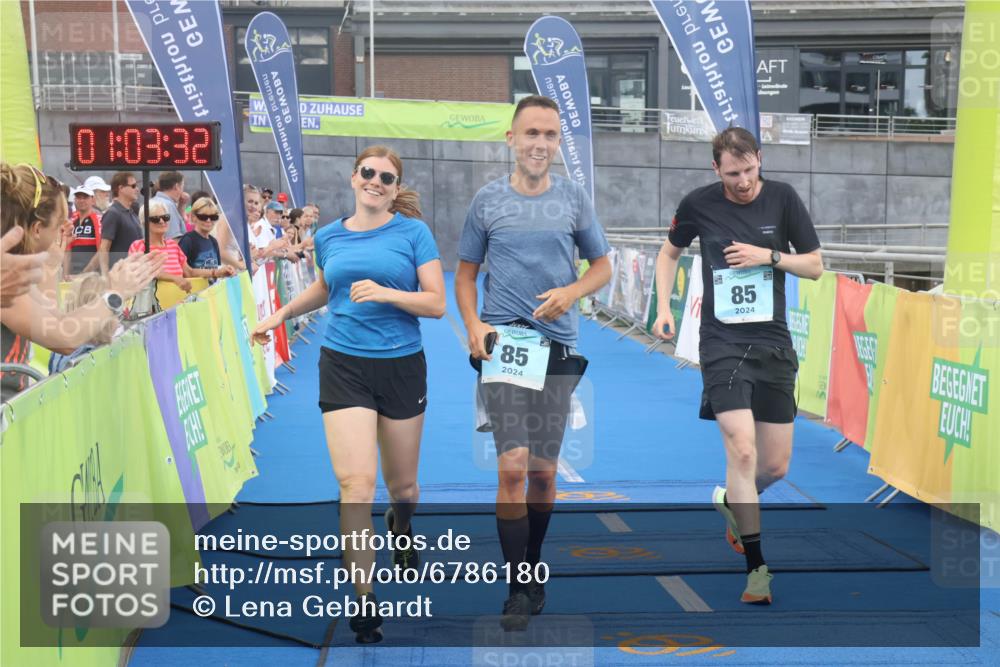11.08.2024 - GEWOBA Citytriathlon Bremen Lena Gebhardt http://msf.ph/oto/6786180 11.08.2024 11:03:35 Ziel 85 meine-sportfotos.de