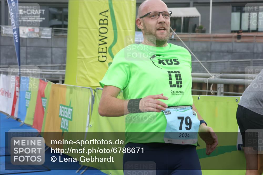 11.08.2024 - GEWOBA Citytriathlon Bremen Lena Gebhardt http://msf.ph/oto/6786671 11.08.2024 11:09:33 Ziel 79 meine-sportfotos.de