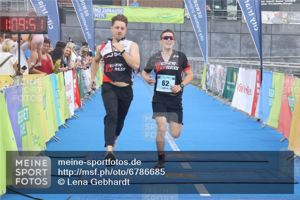 11.08.2024 - GEWOBA Citytriathlon Bremen Lena Gebhardt http://msf.ph/oto/6786685 11.08.2024 11:09:54 Ziel 58, 62 meine-sportfotos.de