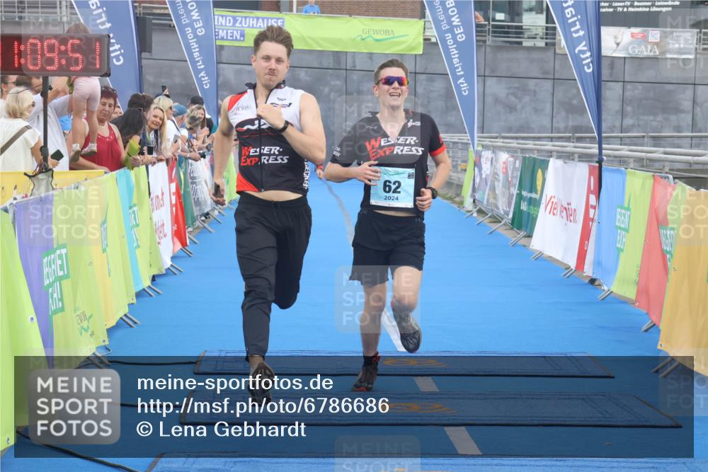 11.08.2024 - GEWOBA Citytriathlon Bremen Lena Gebhardt http://msf.ph/oto/6786686 11.08.2024 11:09:54 Ziel 58, 62 meine-sportfotos.de