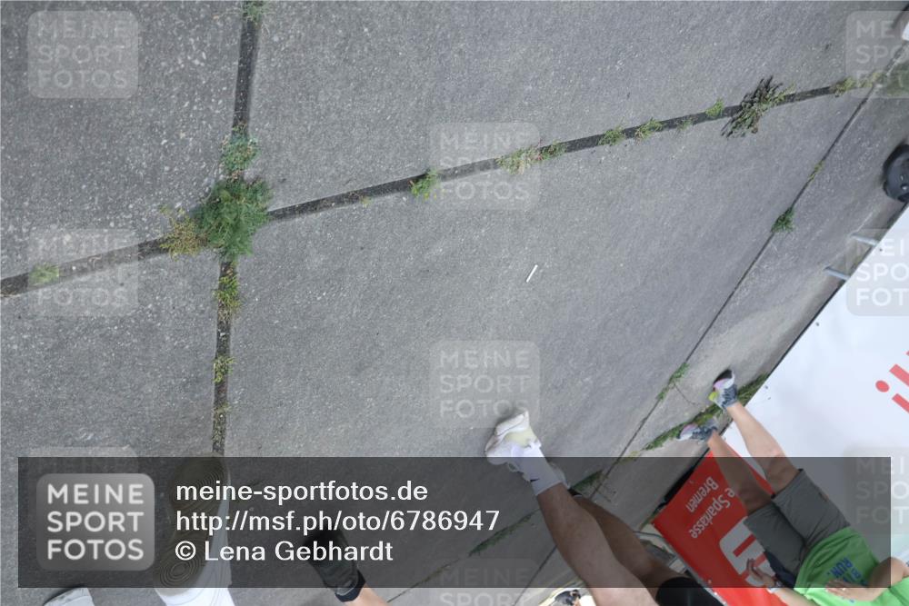 11.08.2024 - GEWOBA Citytriathlon Bremen Lena Gebhardt http://msf.ph/oto/6786947 11.08.2024 11:12:44 Ziel 1 meine-sportfotos.de