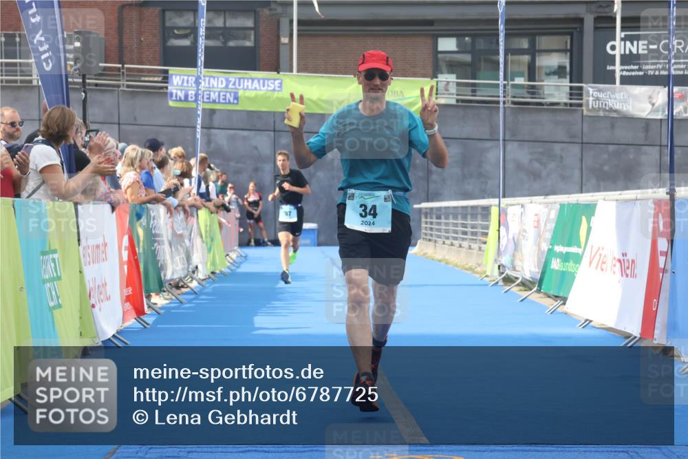 11.08.2024 - GEWOBA Citytriathlon Bremen Lena Gebhardt http://msf.ph/oto/6787725 11.08.2024 11:17:54 Ziel 34, 97 meine-sportfotos.de