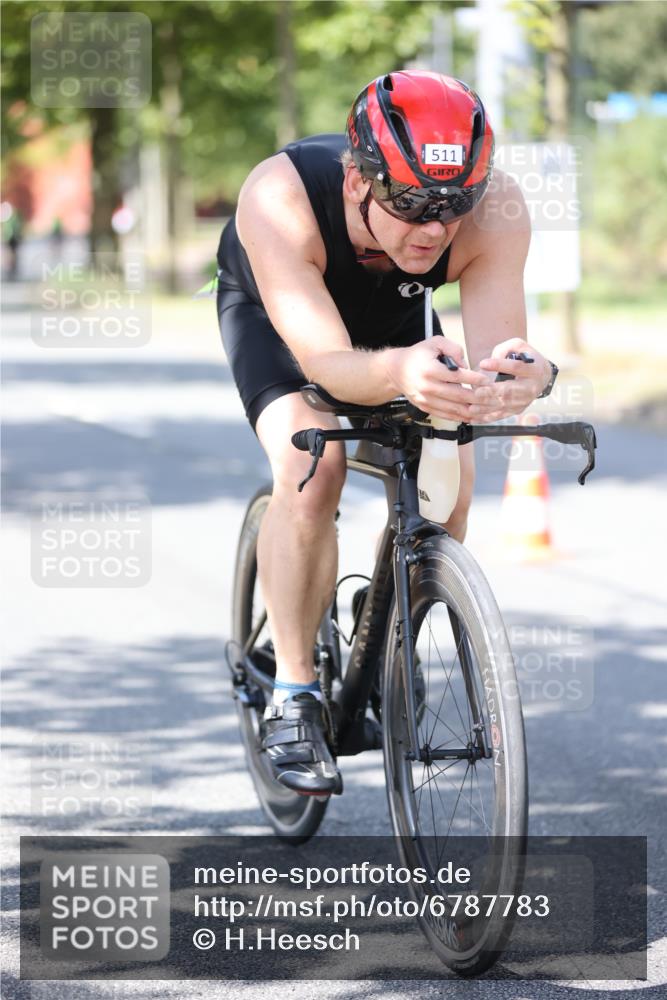 11.08.2024 - GEWOBA Citytriathlon Bremen H.Heesch http://msf.ph/oto/6787783 11.08.2024 13:13:51 Radfahren 219, 221, 258, 296, 371, 391, 411, 438, 439, 461, 472, 475, 502 meine-sportfotos.de