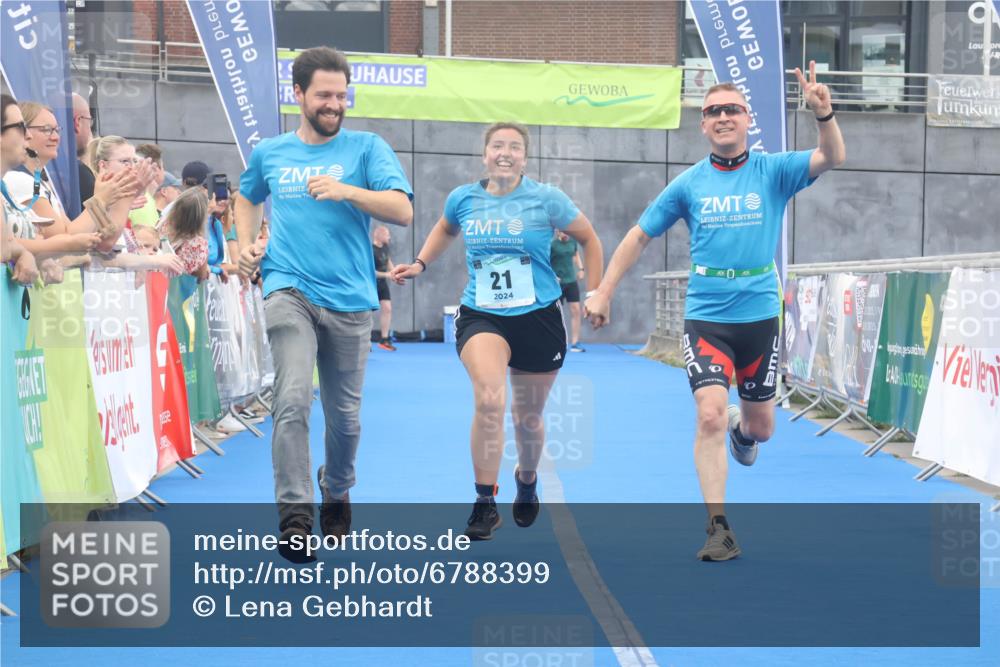 11.08.2024 - GEWOBA Citytriathlon Bremen Lena Gebhardt http://msf.ph/oto/6788399 11.08.2024 11:22:13 Ziel 21, 69 meine-sportfotos.de
