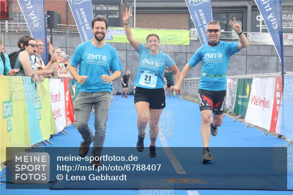 11.08.2024 - GEWOBA Citytriathlon Bremen Lena Gebhardt http://msf.ph/oto/6788407 11.08.2024 11:22:13 Ziel 21, 69 meine-sportfotos.de