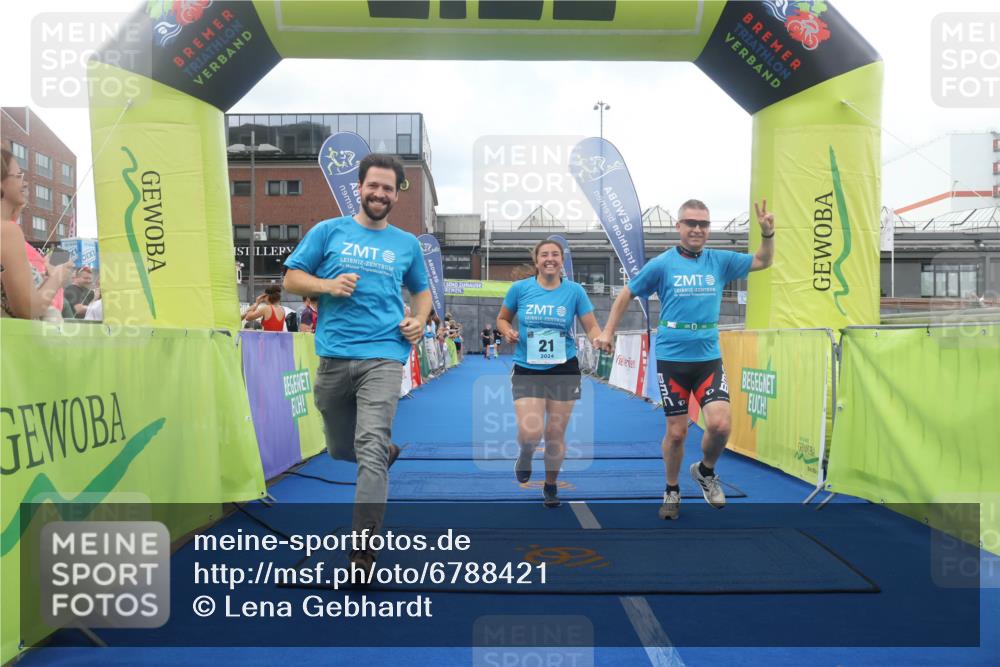 11.08.2024 - GEWOBA Citytriathlon Bremen Lena Gebhardt http://msf.ph/oto/6788421 11.08.2024 11:22:15 Ziel 21, 69 meine-sportfotos.de