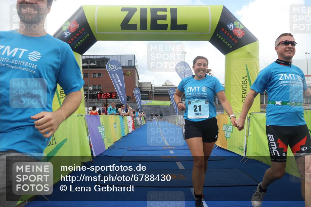 11.08.2024 - GEWOBA Citytriathlon Bremen Lena Gebhardt http://msf.ph/oto/6788430 11.08.2024 11:22:16 Ziel 21, 69 meine-sportfotos.de