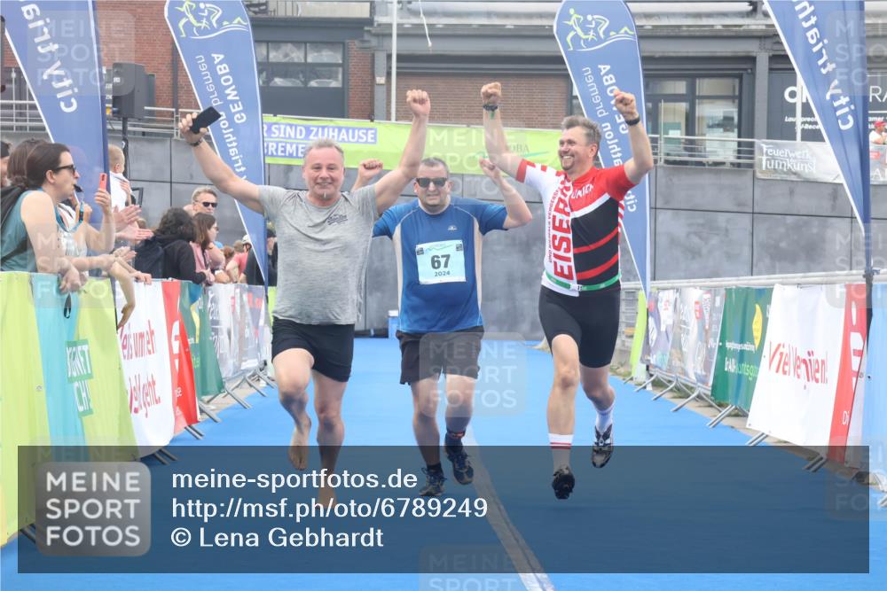 11.08.2024 - GEWOBA Citytriathlon Bremen Lena Gebhardt http://msf.ph/oto/6789249 11.08.2024 11:26:33 Ziel 67 meine-sportfotos.de