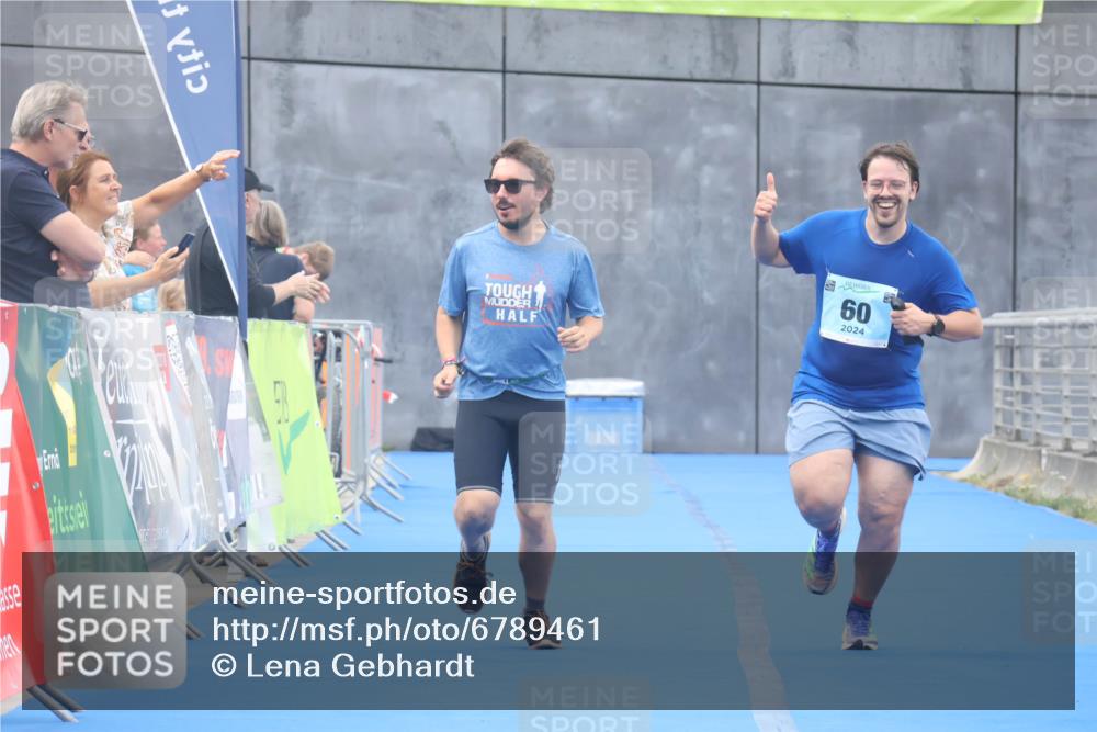 11.08.2024 - GEWOBA Citytriathlon Bremen Lena Gebhardt http://msf.ph/oto/6789461 11.08.2024 11:27:28 Ziel 7, 42 meine-sportfotos.de